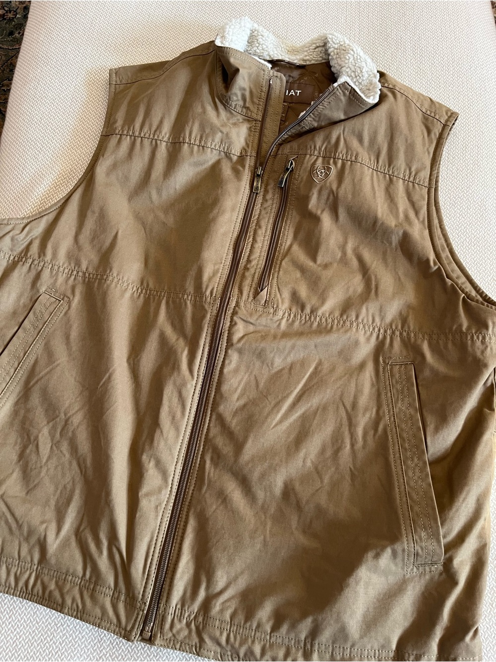 Ariat Men's Grizzly Canvas Insulated Vest Size XL